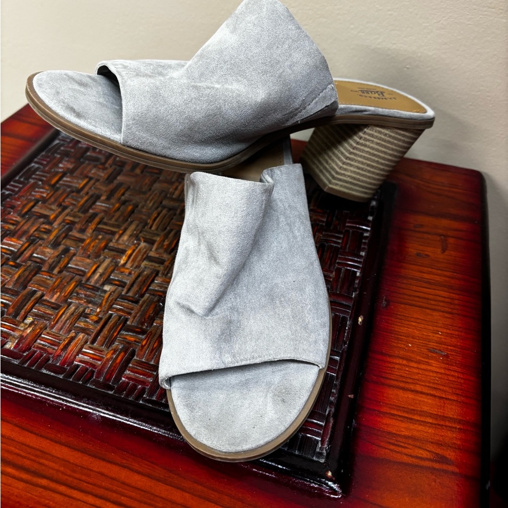G. H. Bass  light grey mule size 10